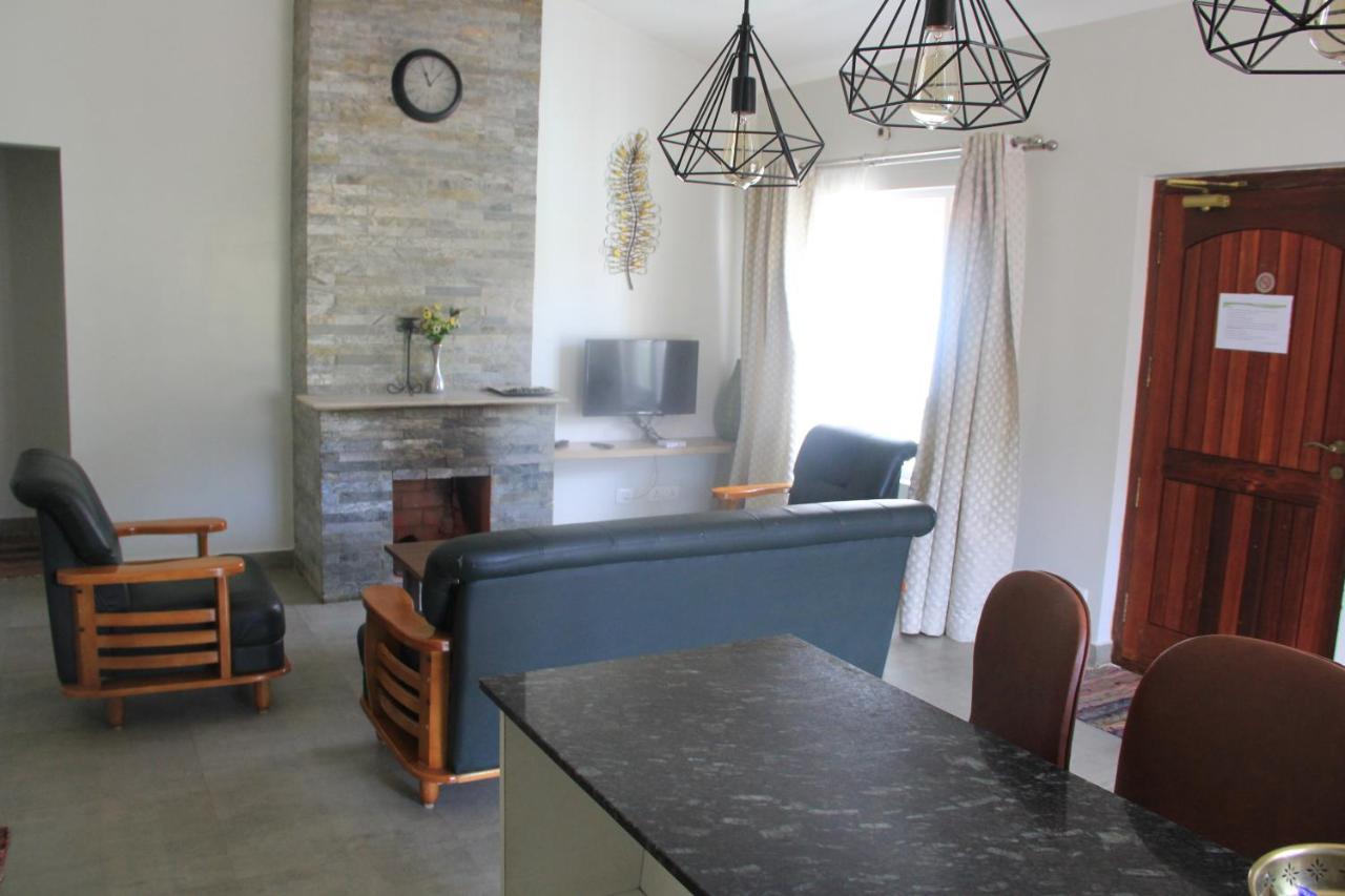 Two Seas Residence Ooty Ngoại thất bức ảnh