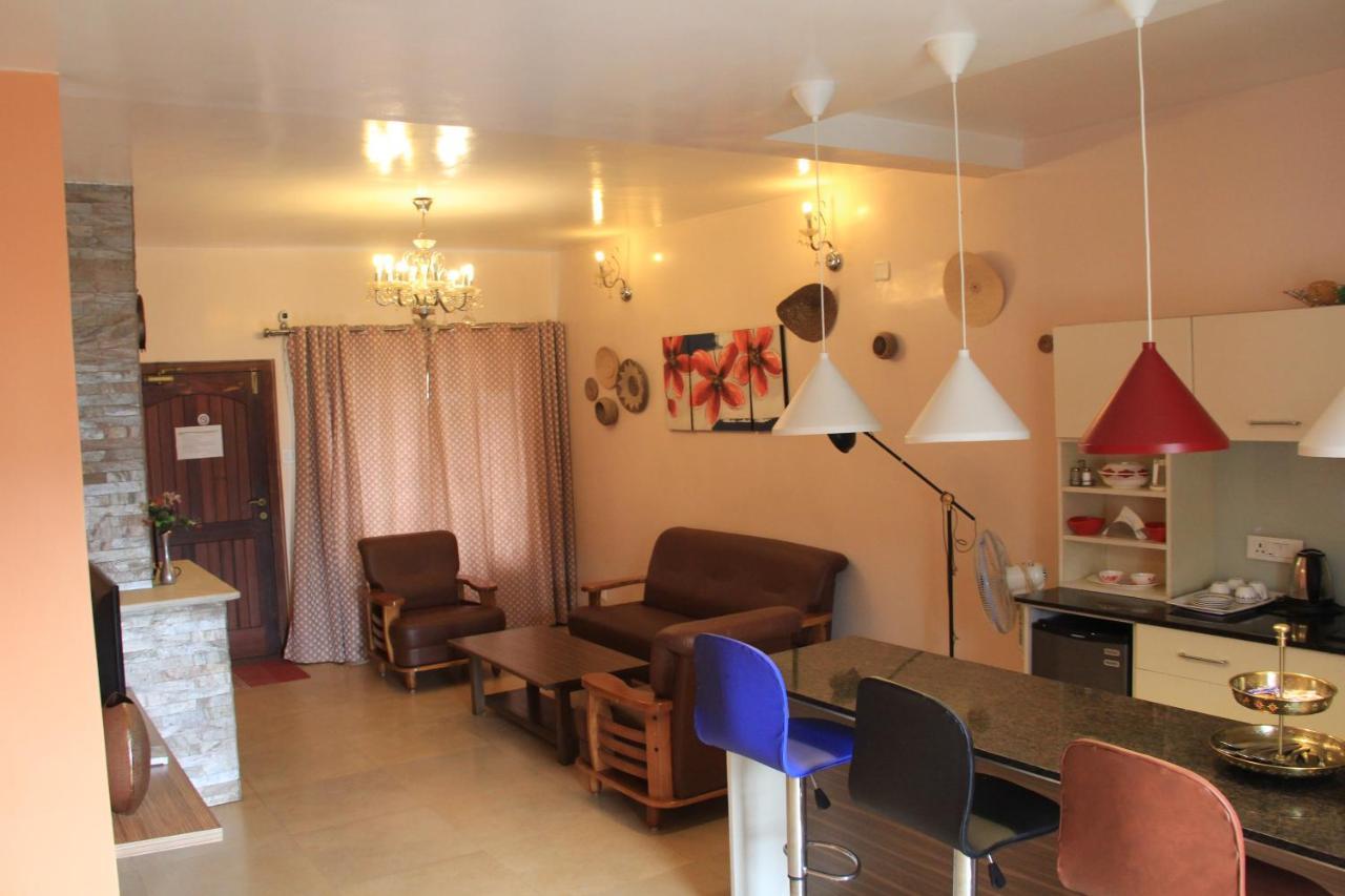 Two Seas Residence Ooty Ngoại thất bức ảnh