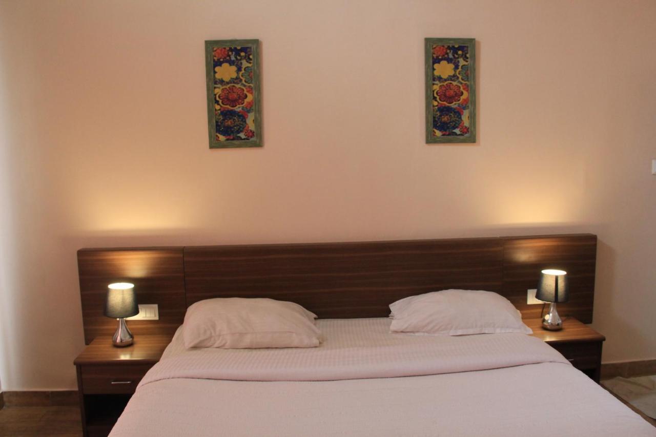 Two Seas Residence Ooty Ngoại thất bức ảnh